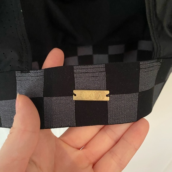 Alala Blocked Pyramid Shiny Jersey Mesh Combo High-Impact Sports Bra - Picture 8 of 8